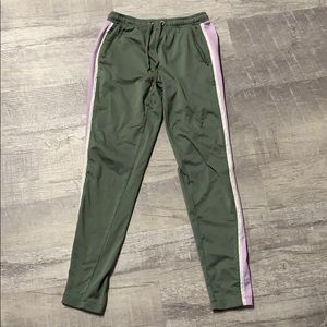 Size extra small Aerie joggers